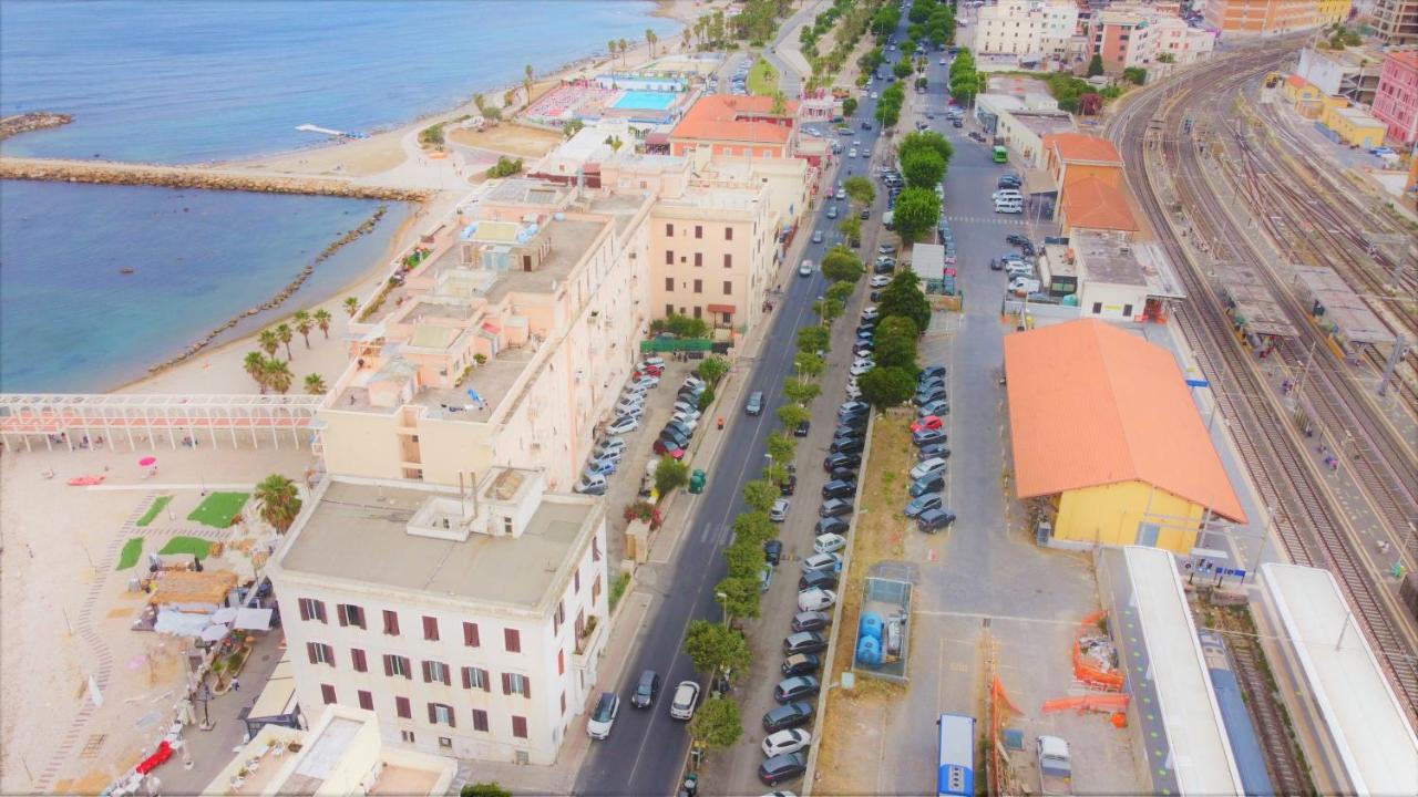 Lupen III Bed & Breakfast Чивитавекия Екстериор снимка